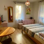 Habitación en casa particular Bursztyn *