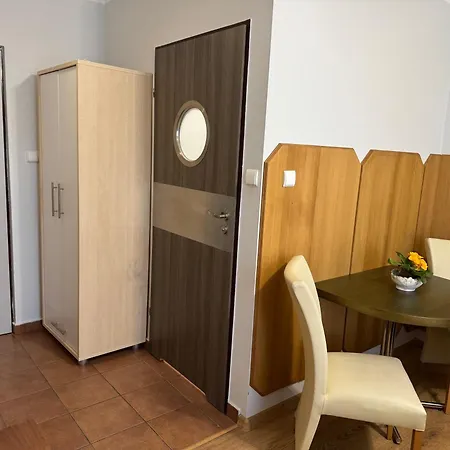 Bursztyn Homestay *