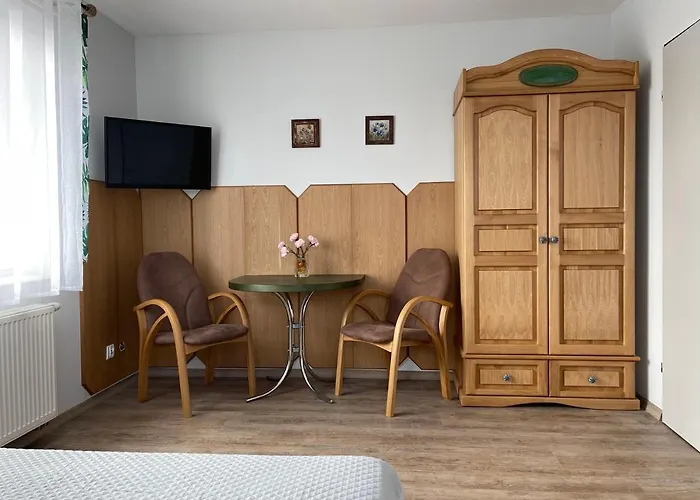 Bursztyn Homestay szállás *